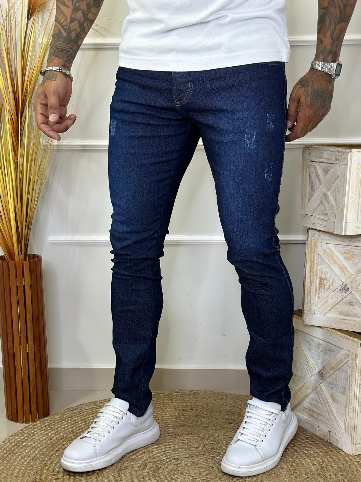 Calça Jeans Slim Escura Tecido Premium